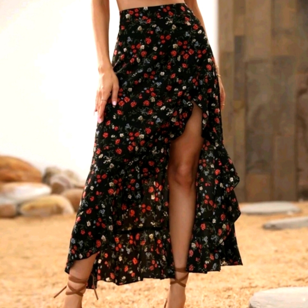 NWOT Floral Ruffle Split Slit Thigh Long Skirt A Line Blue